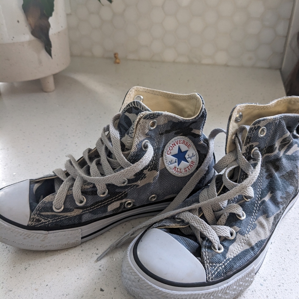 Converse shoes